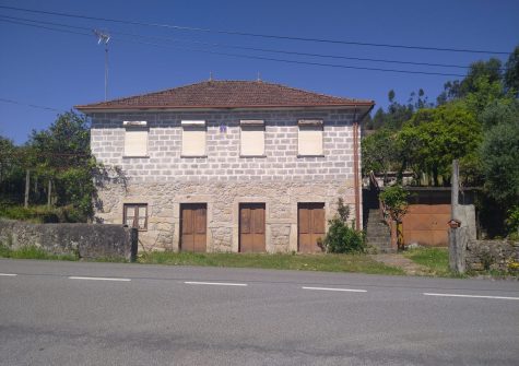 Moradia para restauro