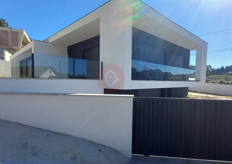 Moradia Individual ,Vila Verde
